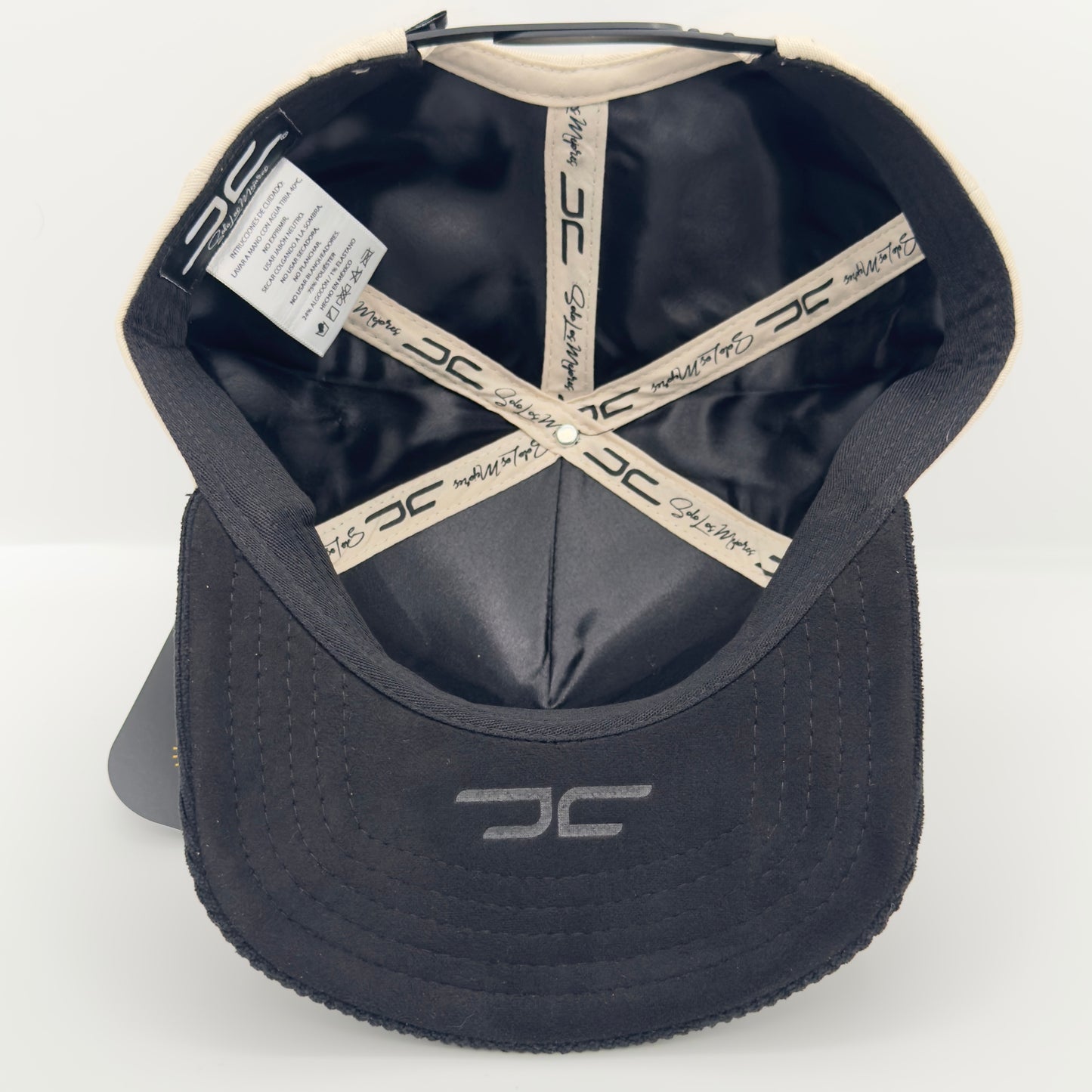 Black/Beige Good Luck Flat Cap