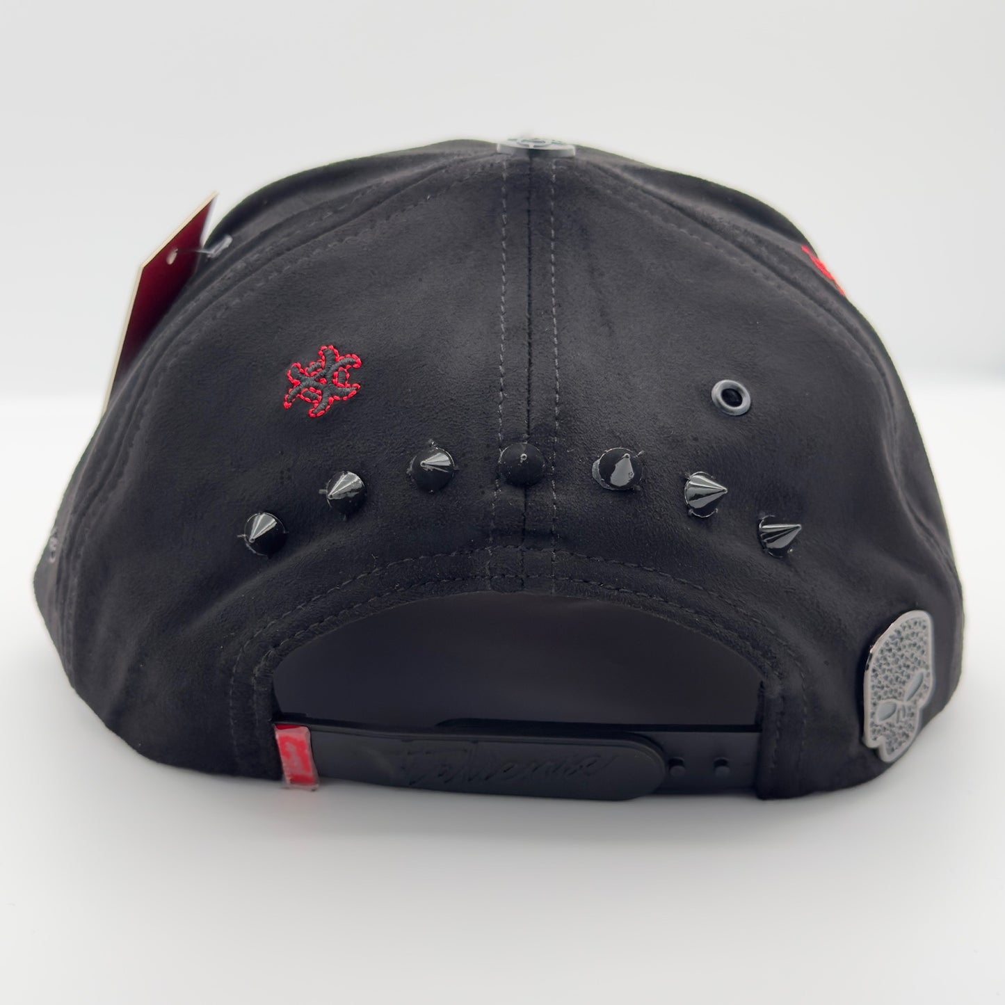 Black/Red Chino Antrax Semi-Curved Cap