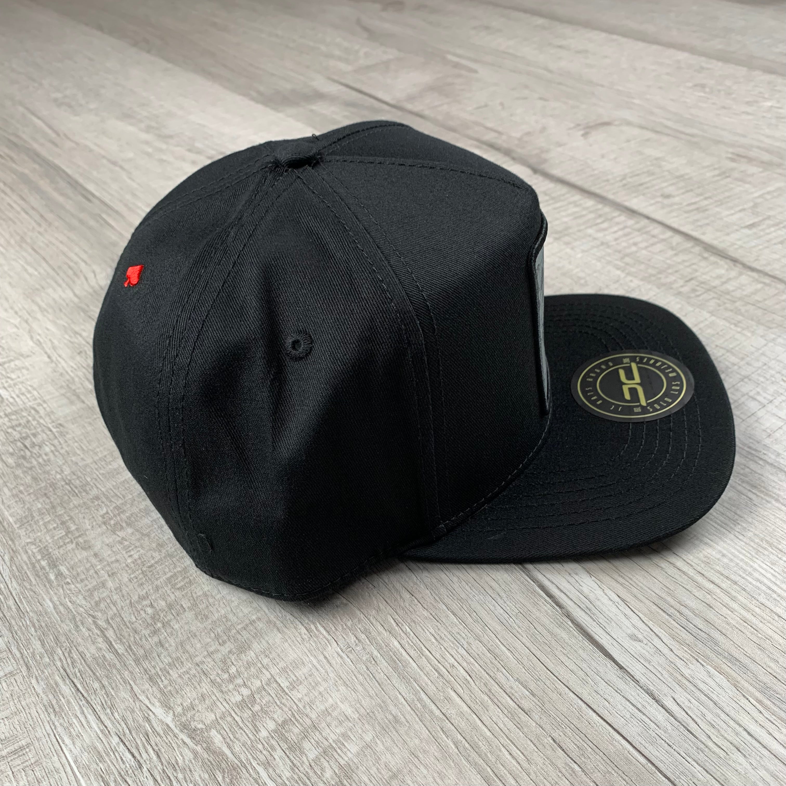 Amazon.co.jp: King Gnu CREST BASEBALL CAP NAVY : Sports