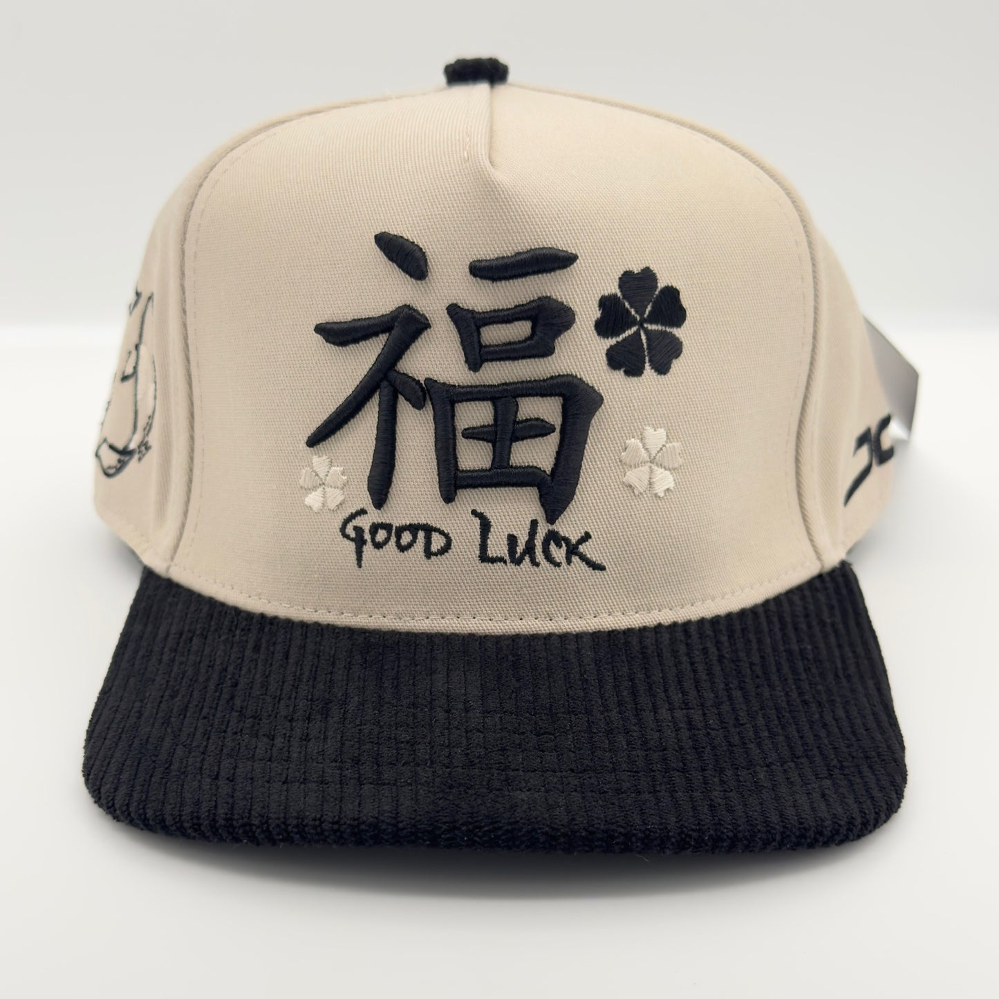 Black/Beige Good Luck Flat Cap
