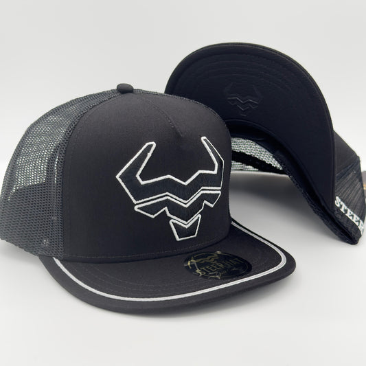 Black/White Steer Mesh Flat Cap